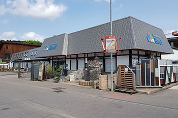 Baufachmarkt Außenansicht